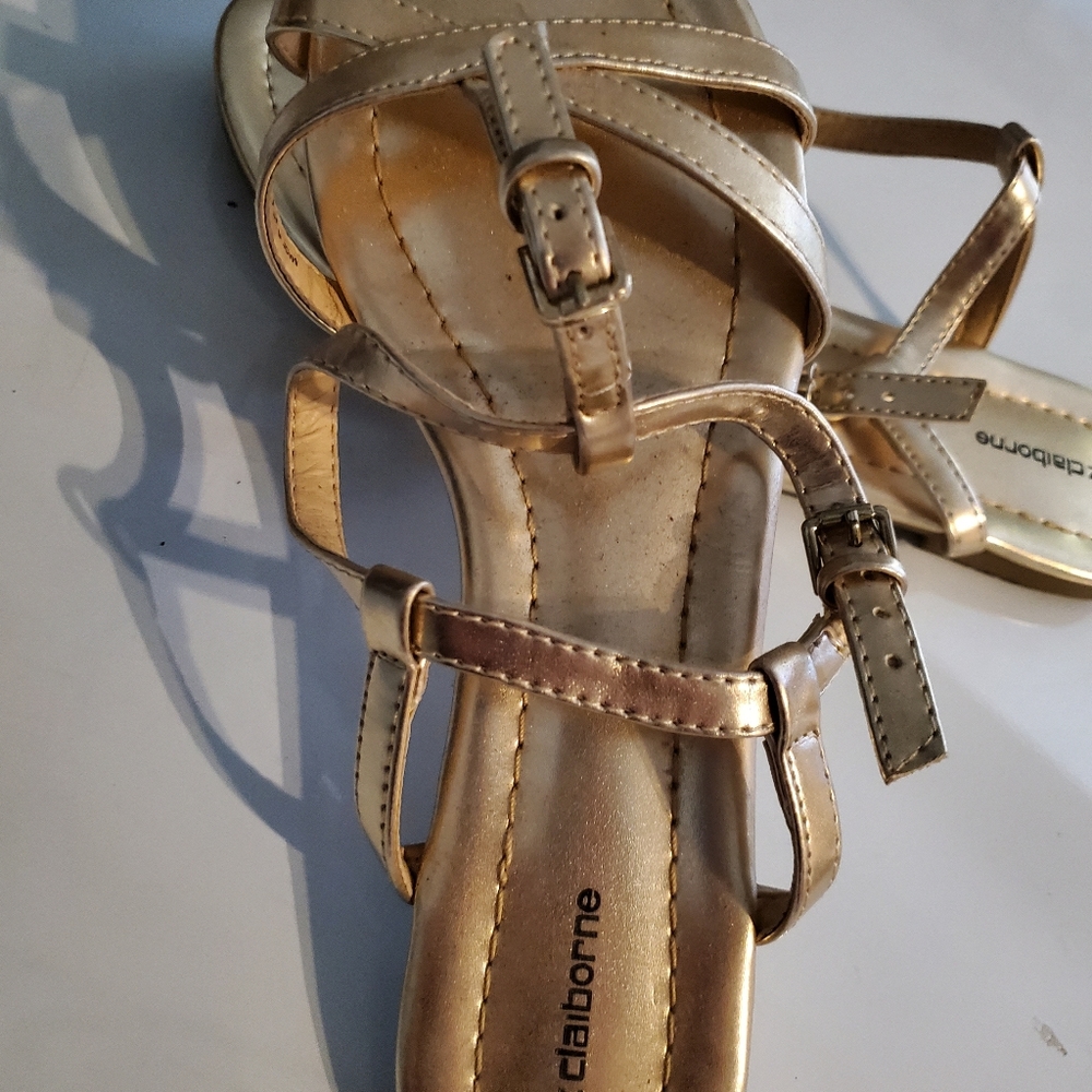 Gold flats